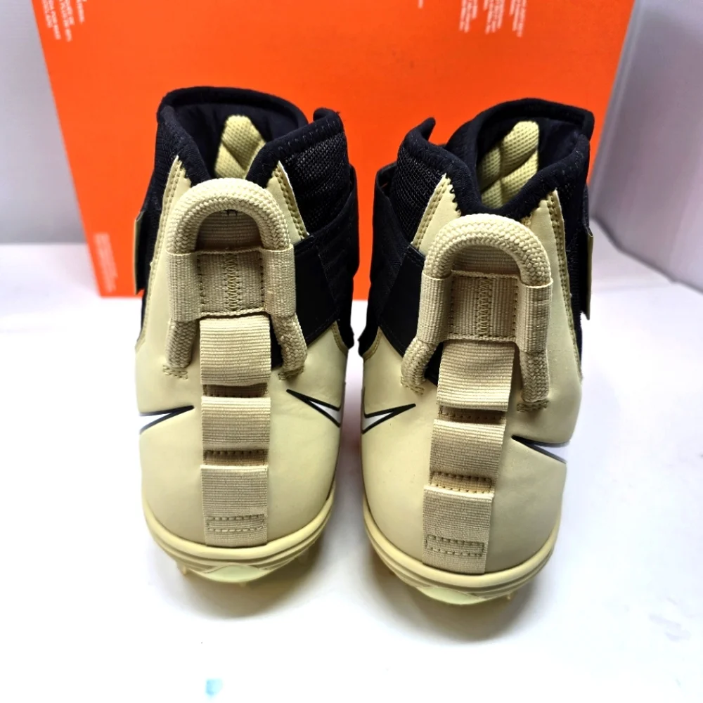 New Nike Men's Size 16 Nike‎ Force Savage Elite 2 Cleats Black Gold BV3962-011.